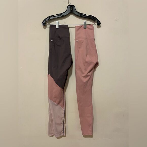 Bundle Of Leggings Fabletics, Gym Shark - Picture 12 of 16